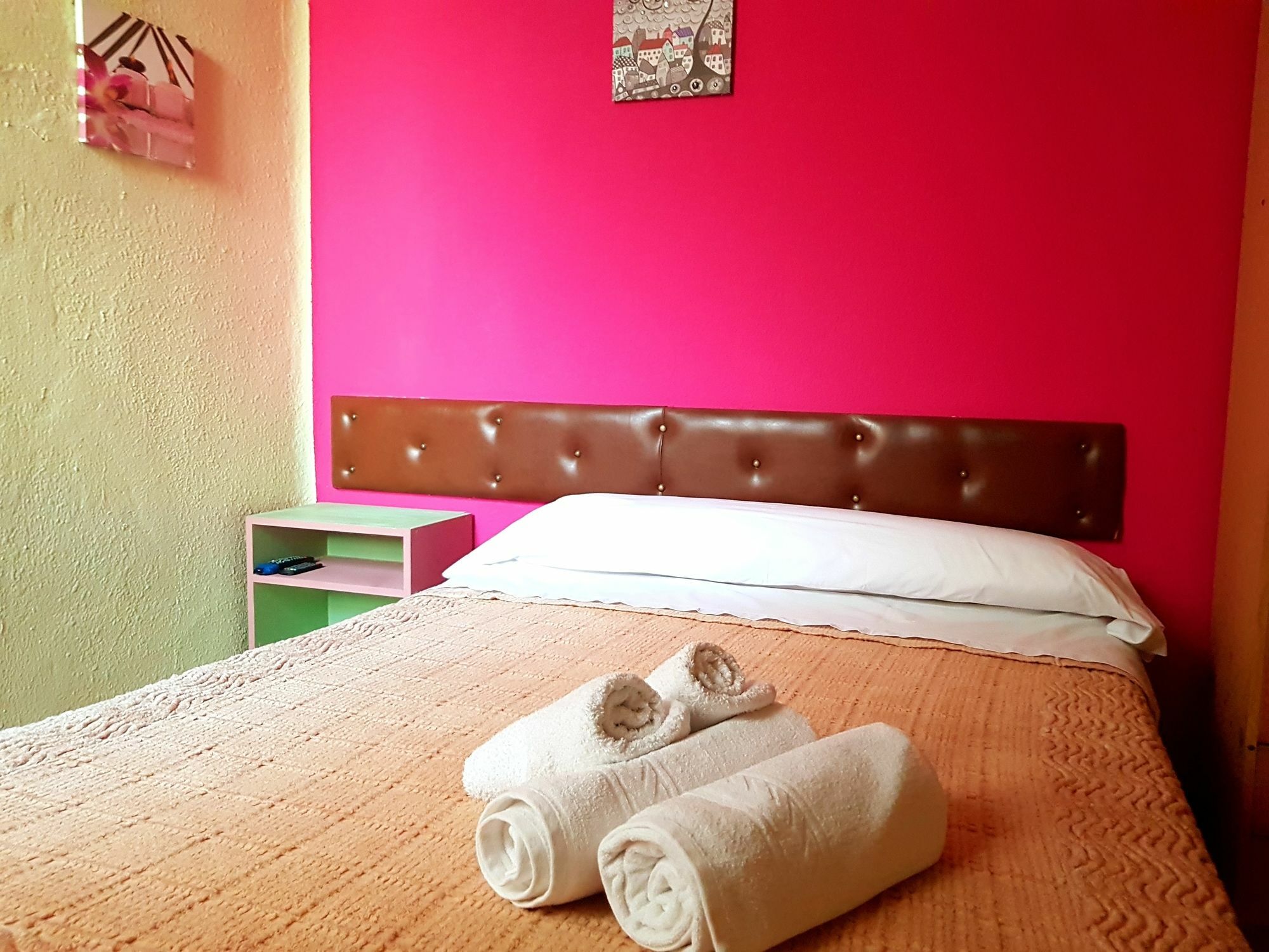 לאון Hostal Padre Isla 1 מראה חיצוני תמונה