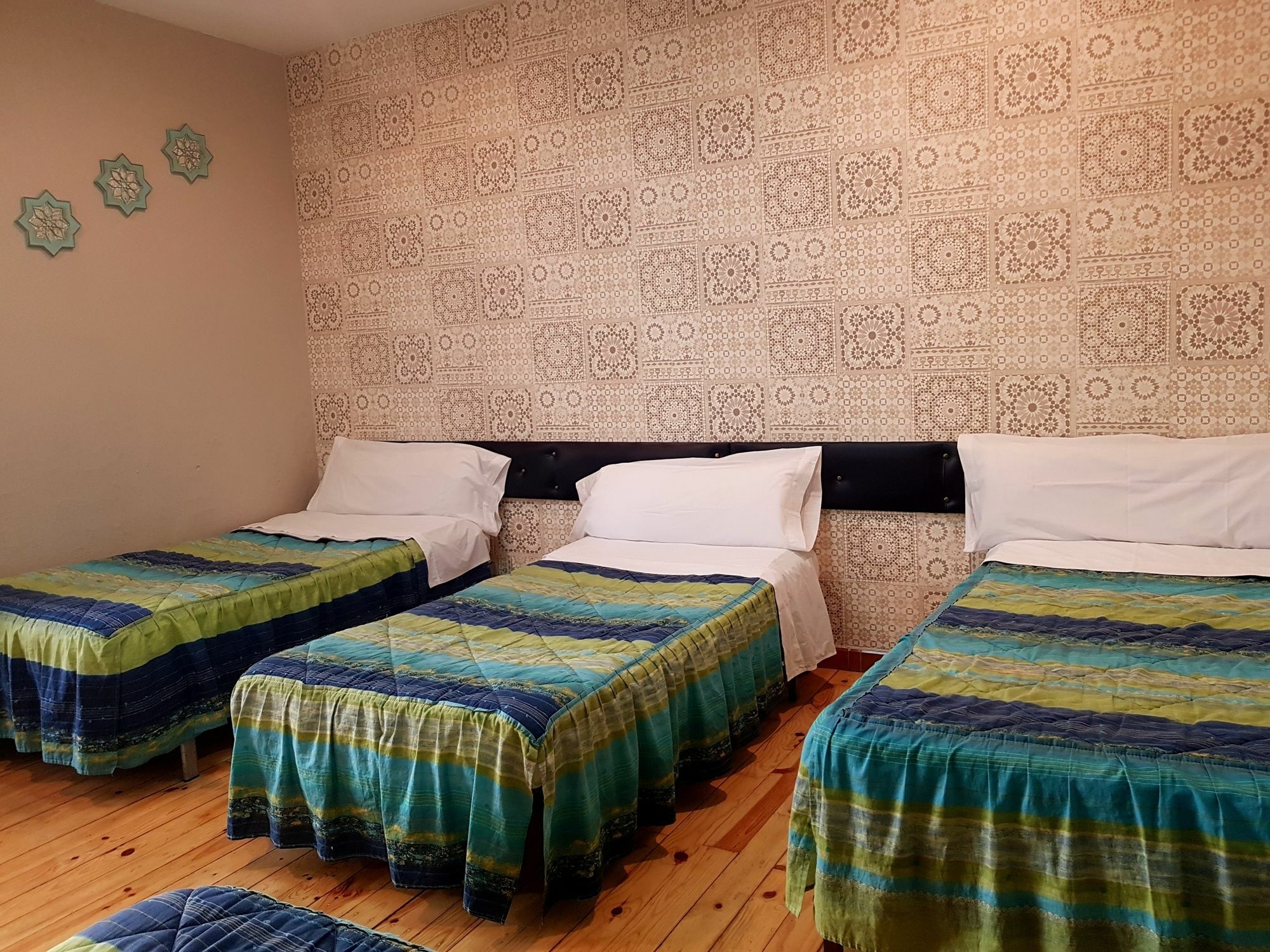 לאון Hostal Padre Isla 1 מראה חיצוני תמונה