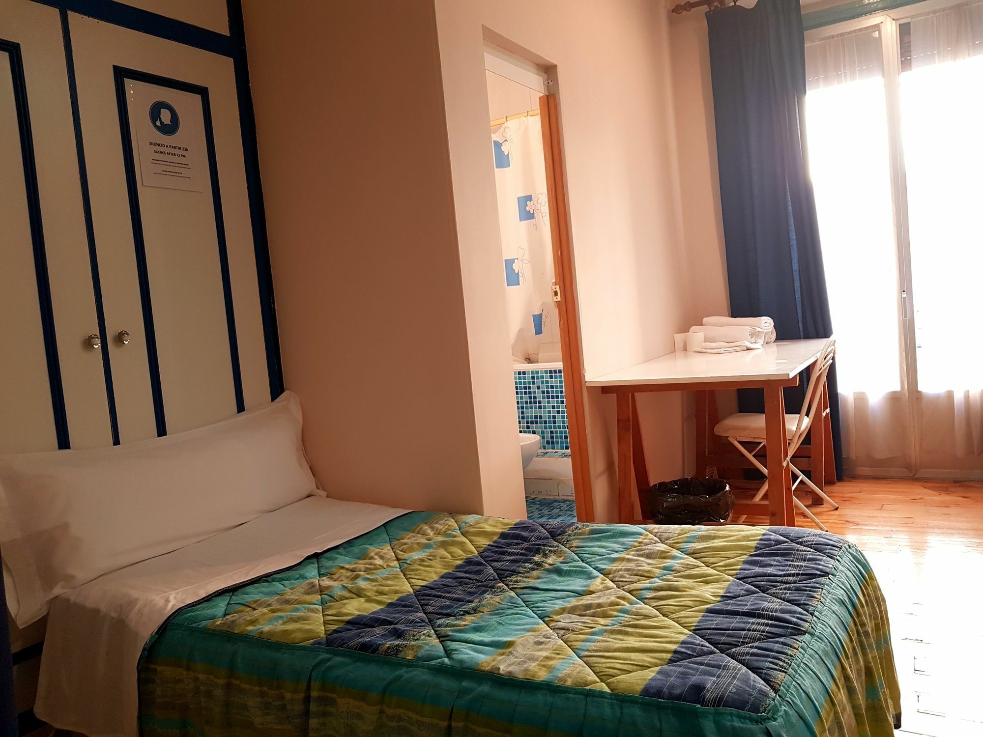 לאון Hostal Padre Isla 1 מראה חיצוני תמונה